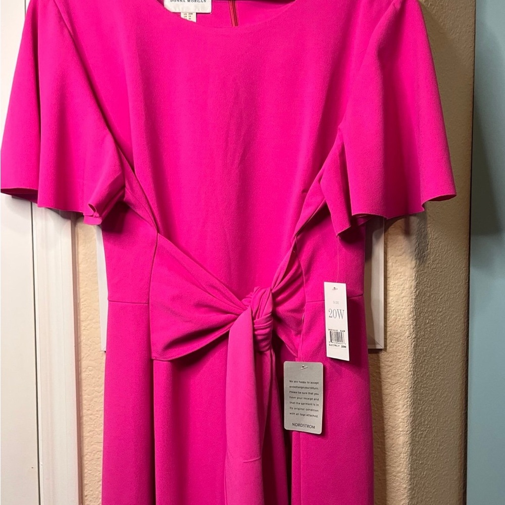 Donna Morgan Vibrant Pink Tie-Waist Sheath Dress 20W